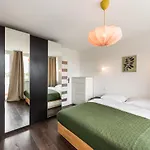 Saska Kepa Green Apartment