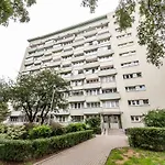 Saska Kepa Green Apartment