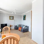 Superapart Chalubinskiego 9