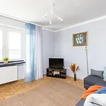 Superapart Chalubinskiego 9