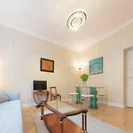 Golden Apartment-Central Location-N41A