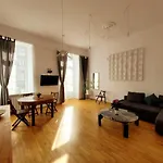 Przytulne Apartamenty W Centrum Warszawy Lok 2