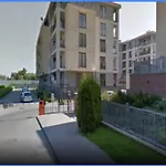 Warsaw King Size Apartment