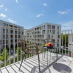 Modern Apartment with Balcony Warsaw Mokotów Aignera