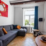 Wspolna 54A - Red - Good Apartments
