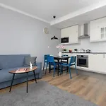 Warsaw Ursynow Apartment With Balcony By Noclegi Renters