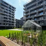 Wola Cosy Beige Apartment