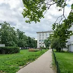 Wspolna 54A - Red - Good Apartments
