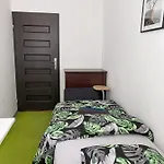 Chlodna 2/18 Room №2