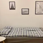Charming Apartment In Old Mokotow