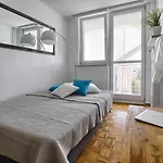 V Ajax Warsaw Bed&Breakfast Rooms