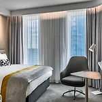 Holiday Inn Express - Warsaw - The Hub By Ihg