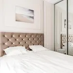 Apartament Mennica Residence - Golden Apartments - Comfortable And Stylish