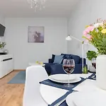 Warsaw Bemowo Apartment With Balcony By Noclegi Renters