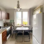Swietokrzyska 32 Room 1