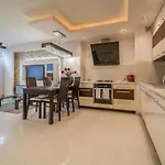 Golden Apartments - City Center - Grzyb5