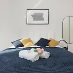 Warsaw Jurajska Unique Apartment By Noclegi Renters