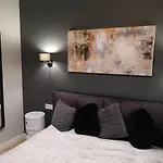 Golden Apartments - City Center - S36