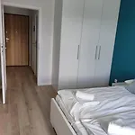Branickiego 21 Apartment close Medicover&Paley