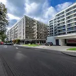 Warsaw Apartments - Luxury Top-View Aparthotel