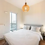 Wola Lush Apartment
