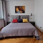 Przytulnie W Samym Centrum Warszawy