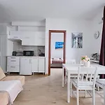 2 Bedroom Balcony Ac Arkadia Shopping Mall