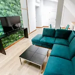 1898 Suite