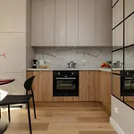 Warsaw Lopuszanska Apartment With Parking Place By Noclegi Renters
