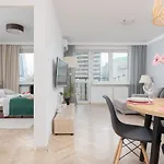 Zlota Apartment Center Of Warsaw By Noclegi Renters