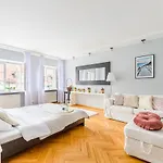 Designer Apartment On Plac Zamkowy
