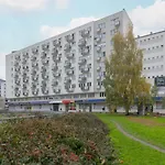 Zlota Apartment Center Of Warsaw By Noclegi Renters