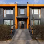 Warsaw Batorego Studio Apartments By Noclegi Renters