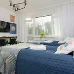 Warsaw Batorego Studio Apartments By Noclegi Renters