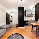 Grzybowska Luxury Apartment