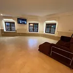 Villa 37B Bed And Breakfast