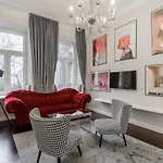 Hello Warsaw I Stunning Apartment Above The Theater