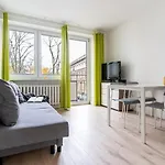 Bright And Cozy- Golden Apartments- City Center&K2
