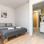 Bright And Cozy- Golden Apartments- City Center&K2