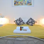 Be My Guest - Marszalkowska Studio - Center Of Warsaw Subway Wi-Fi Breakfast