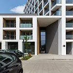 Elegancki Apartment Z Parkingiem By Noclegi Renters