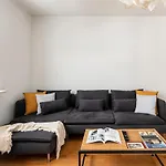 ShortStayPoland Bartycka (B105)