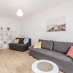 Chill Apartments Mokotow Business Center