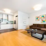 Mokotow Sunlight Apartment