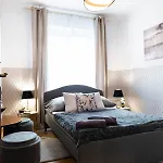 Clicktheflat Royal Route Warecka Apart Rooms
