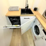 Exclusive 3Br! Apartment In City Center +Netflix!