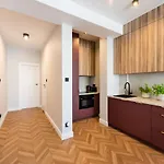Remarkable City Centre Apartment