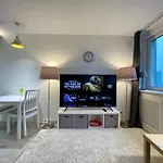 Palace 3 Wifi 65\'Tv Netflix Hbo Disney Applettv