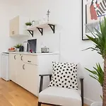Ligocka Studio Warsaw Mokotow By Noclegi Renters