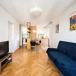 Ochota Artistic Space Apartment